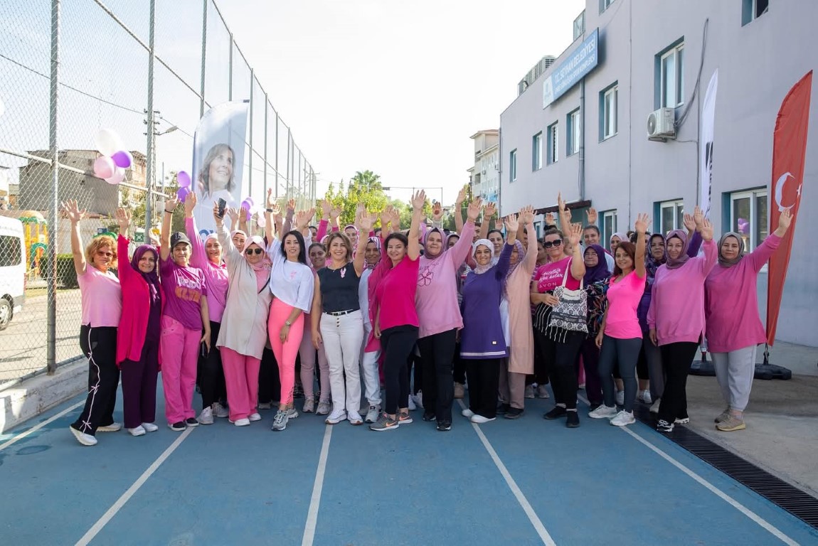 Seyhan Belediyesinden Erken Teşhis İçin Farkındalık Yürüyüşü